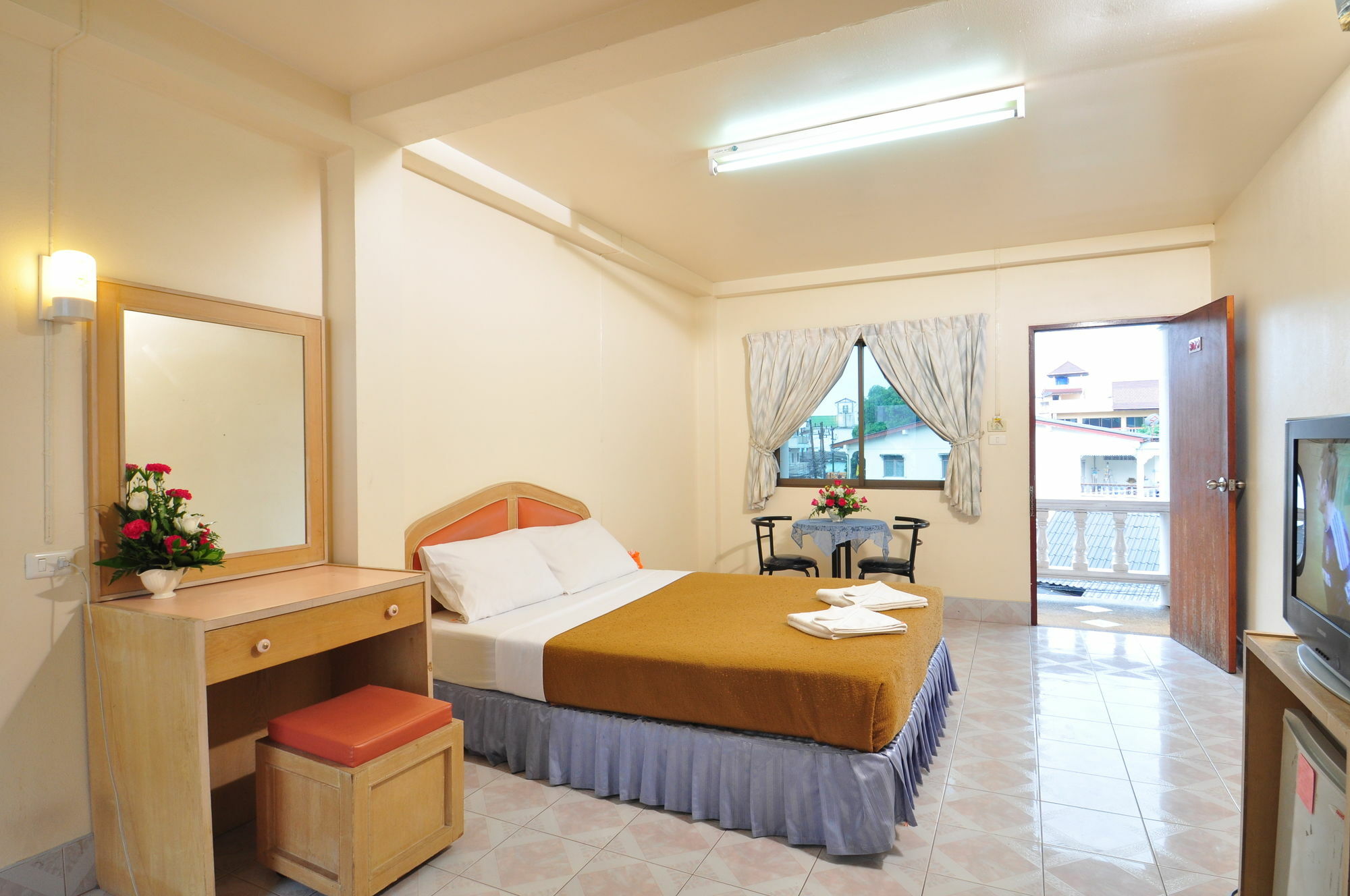 Baan Boa Guest House Patong Экстерьер фото